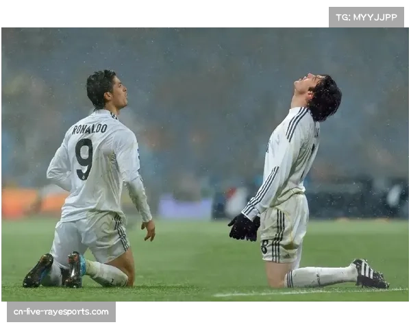 杰克逊深情致敬童年偶像C罗与卡卡 坦言足球是生命全部